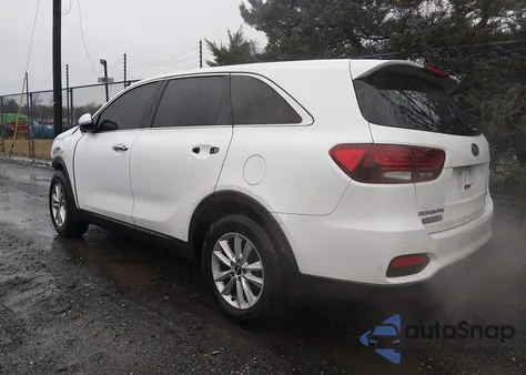 2019 Kia Sorento 2.4L Lx из США, поврежденный, VIN 5XYPG4A39KG576838
